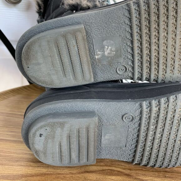 Women Lace Up Black Fur Trim Lined Winter Snow Boots Size 6 M Gray Khombu - Picture 5 of 16